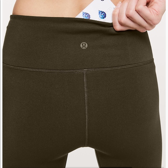 Lululemon Reveal Tight 7/8 - Picture 4 of 6